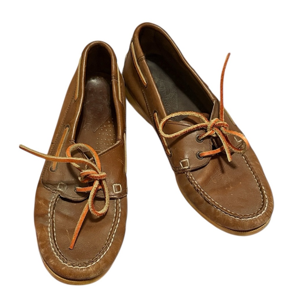 Trader Bay Tan Leather Boat Shoes with Orange Laces